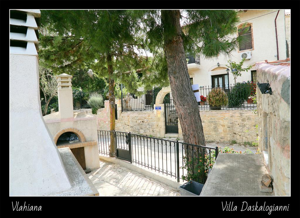 Villa Daskalogianni Vlakhiana Luaran gambar